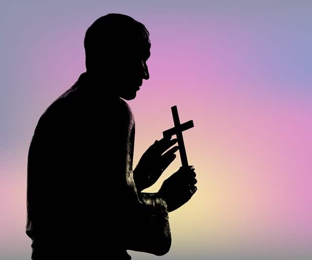 Sacerdote